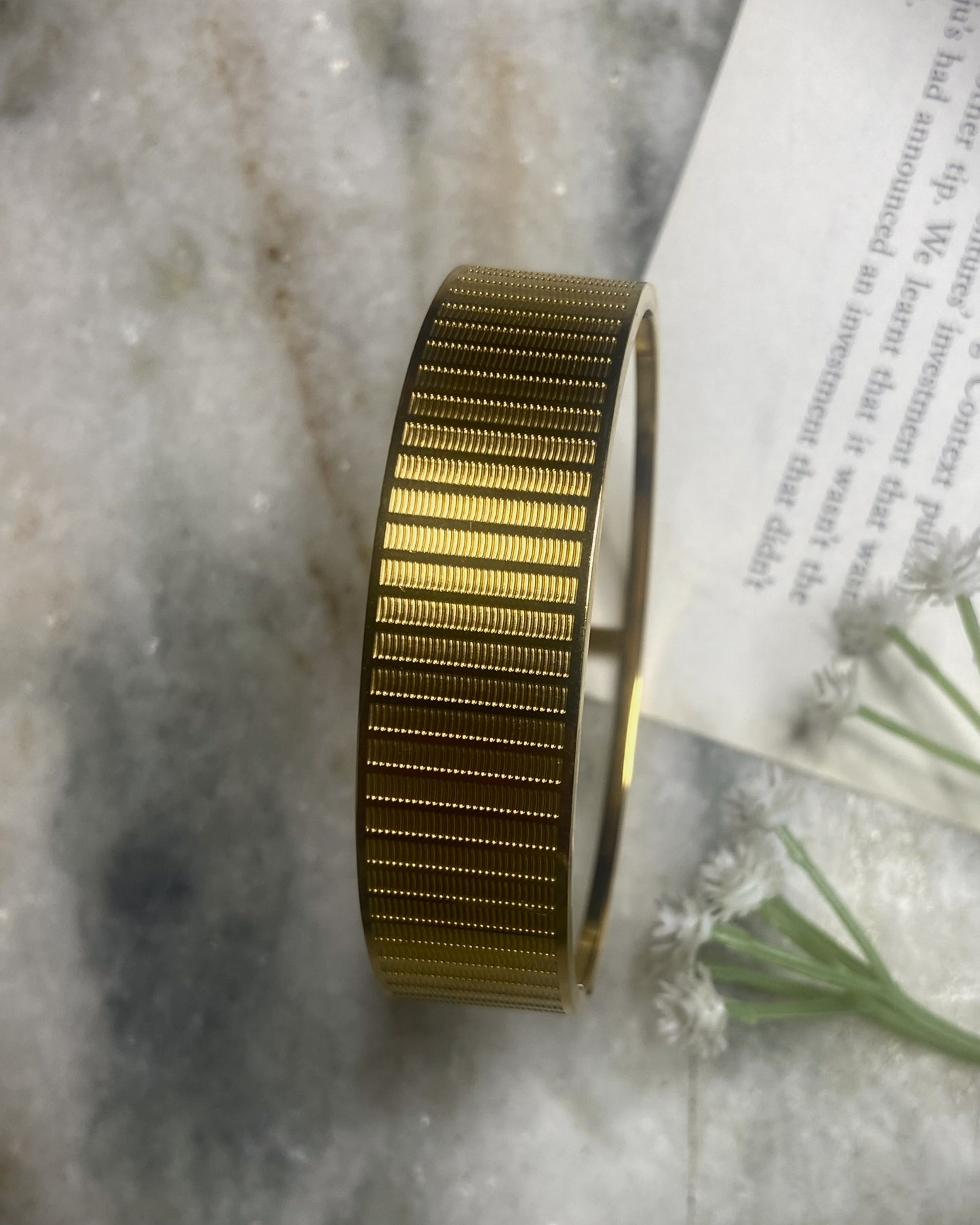 Royal Italian Linear Anti-Tarnish Bracelet